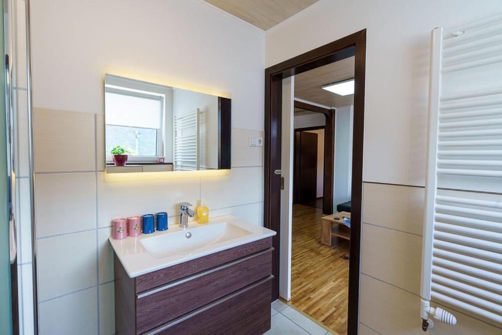 Ferienwohnung Bergblick Кохем Екстер'єр фото